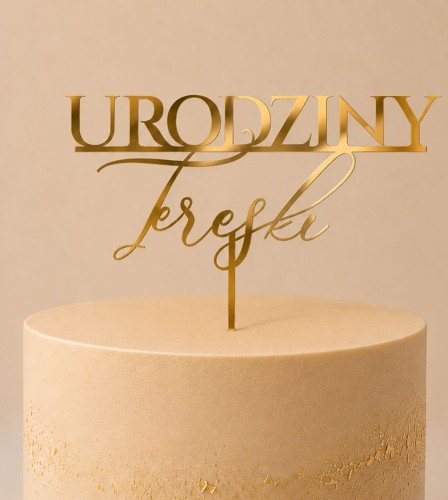 Dekoracja personalizowana na tort z okazji urodzin z imieniem.jpg